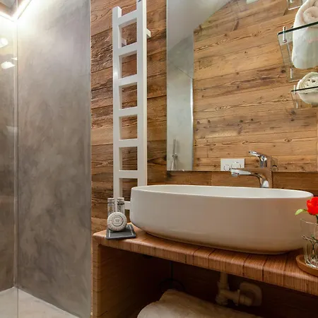 Mazot Du Mont-blanc - Happy